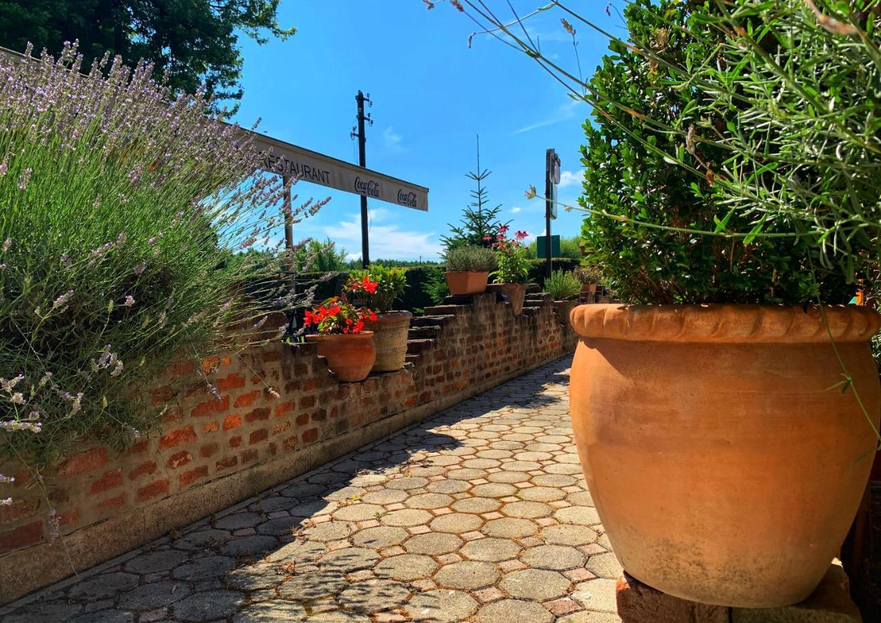 Hotel Zeta Lenti Εξωτερικό φωτογραφία