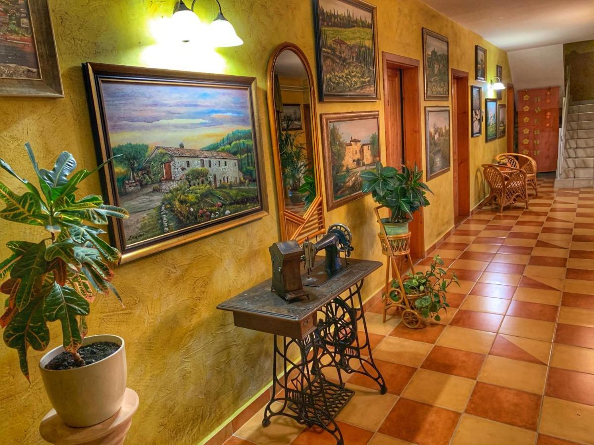 Hotel Zeta Lenti Εξωτερικό φωτογραφία