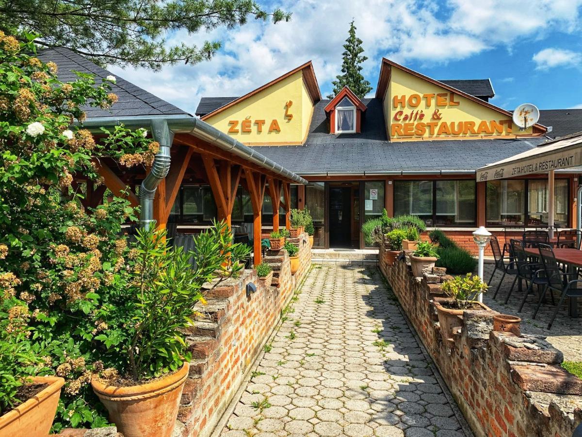 Hotel Zeta Lenti Εξωτερικό φωτογραφία