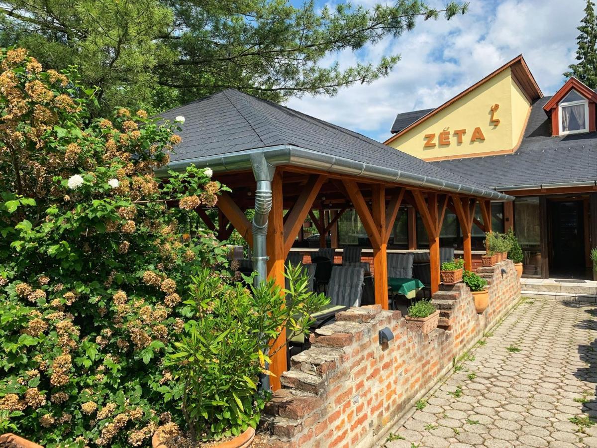 Hotel Zeta Lenti Εξωτερικό φωτογραφία