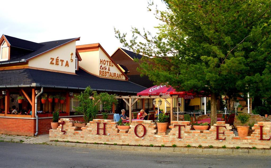 Hotel Zeta Lenti Εξωτερικό φωτογραφία